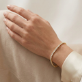 Tennisarmband Gold 585 Lab Grown Brillanten 1,7 mm getragen